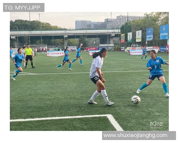 杭州足球队在足球团队协作排行榜中荣获第五名展现出色团队精神与默契配合 杭州足球队在足球团队协作排行榜中荣获第五名展现出色团队精神与默契配合